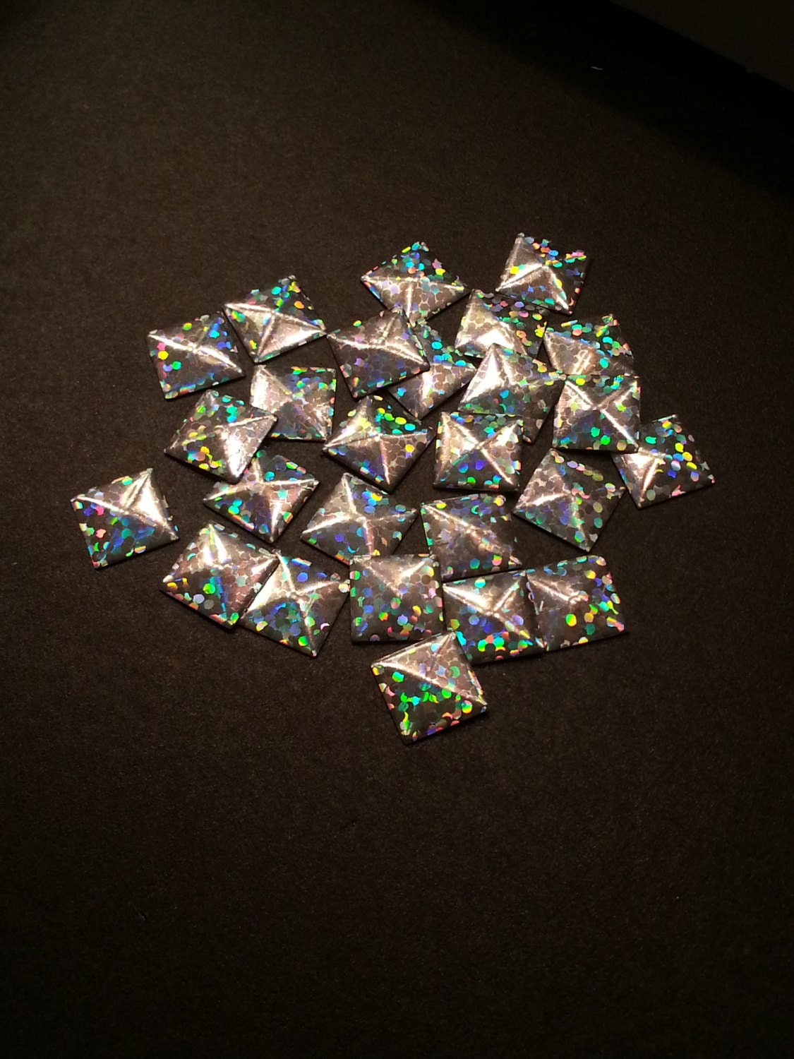 Holographic Hotfix Pyramid Stud 50 Pieces 10MM, 50 pcs Holographic Studs, Pyramid, Hotfix, Flatback, iPhone Case, DIY, No Prong Studs, Flat
