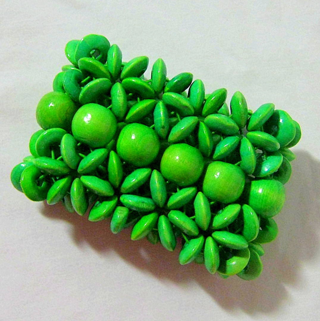 GROOVY GREEN Wood Bracelet Cuff Stretch Circle Funky Trendy Round Beaded Bangle Elastic Handmade Unique Adjustable Earrings Sale Cute