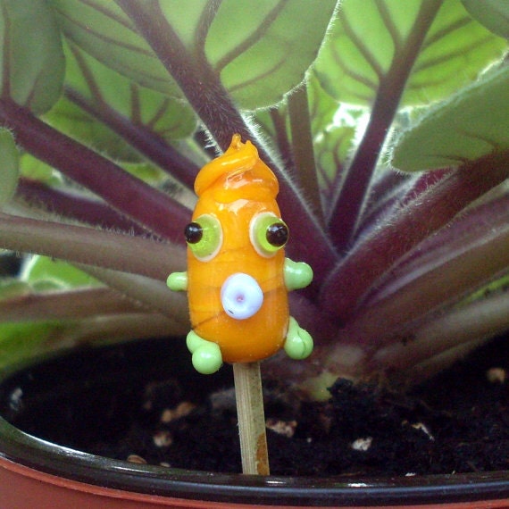 Miniature Lampwork Glass Plant Pal named Chip