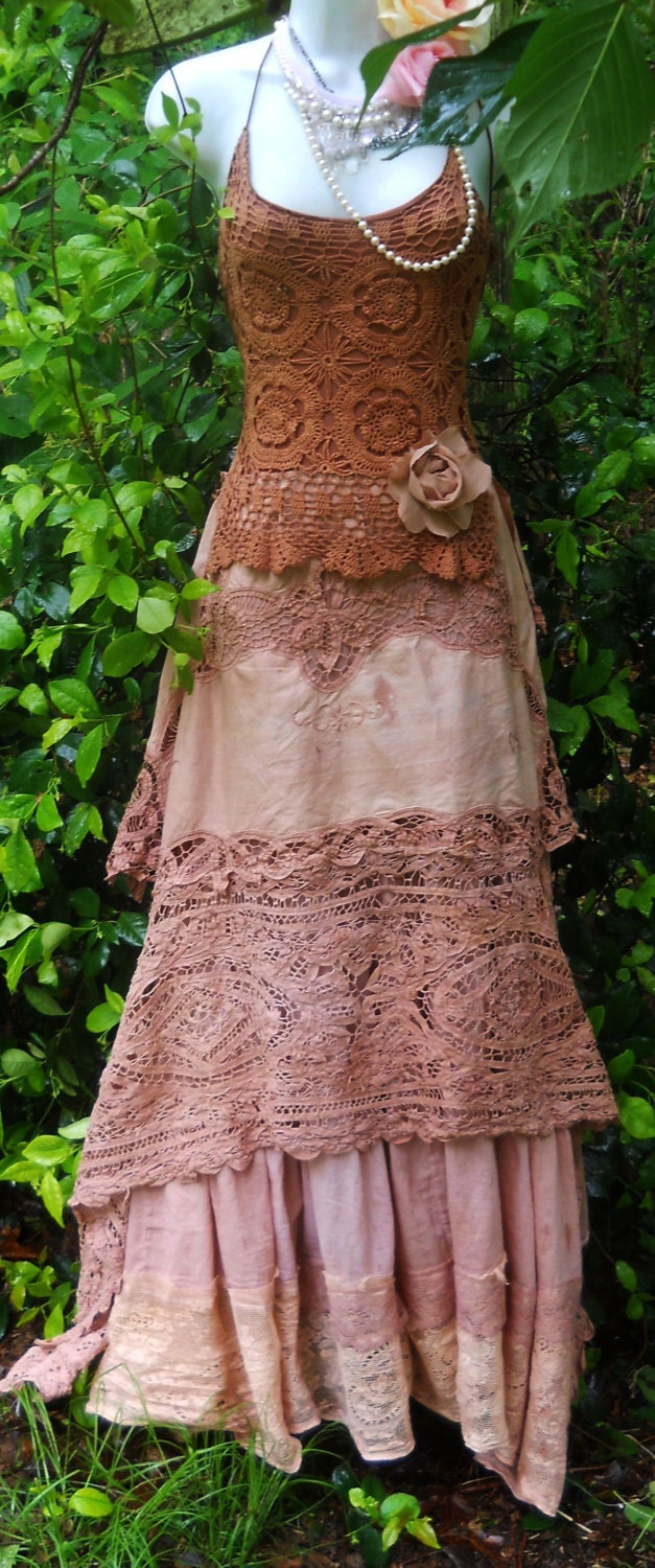 Crochet maxi dress  boho tea stained lace beige  vintage  fairytale rose  romantic medium   by vintage opulence on Etsy