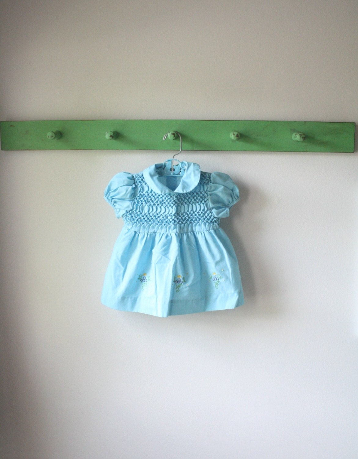 Baby Girl Vintage Blue Dress Smocked Embroidered Flowers 60s 70s 12 months