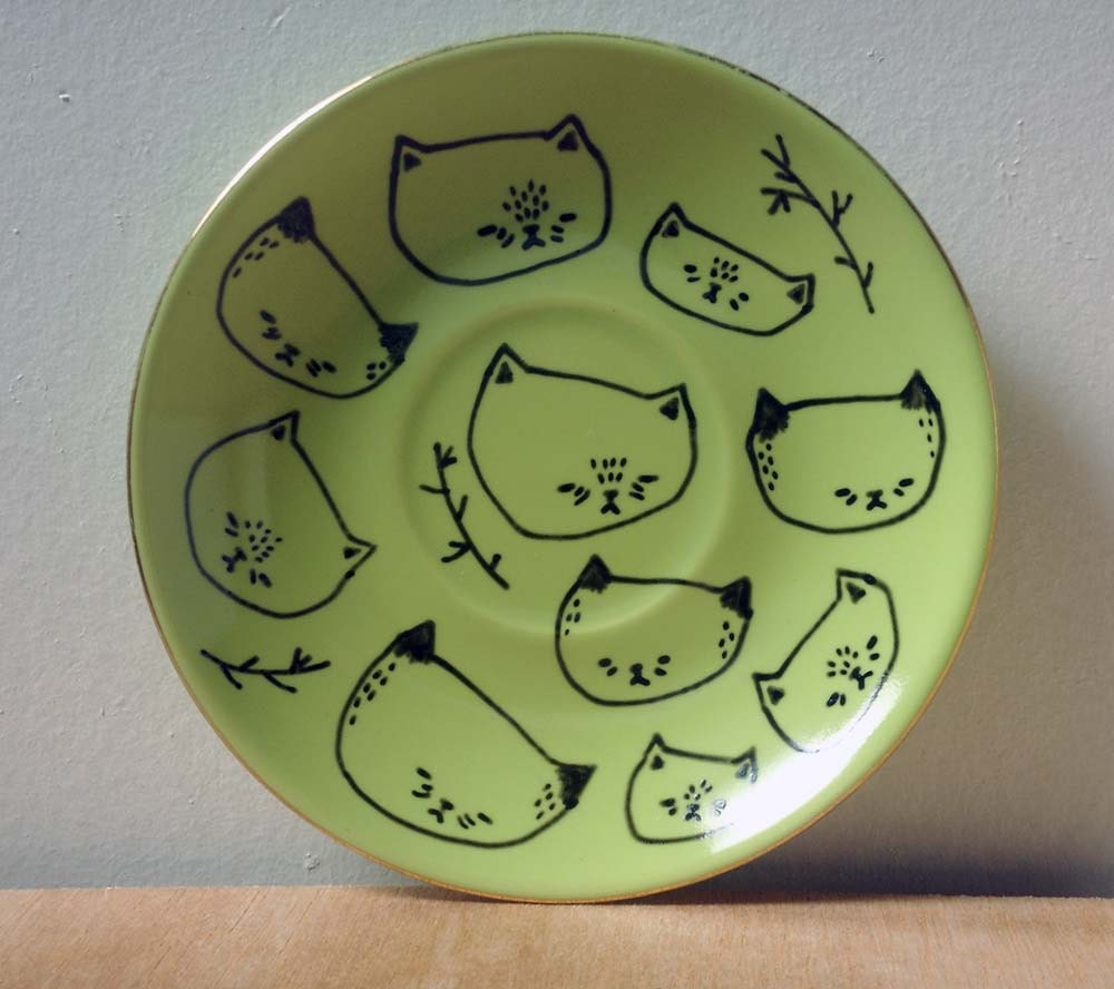small hand painted plate - ten cats