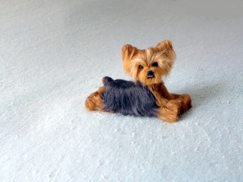Needle Felted Dog / Custom Pet Portrait / Artist Sculpture