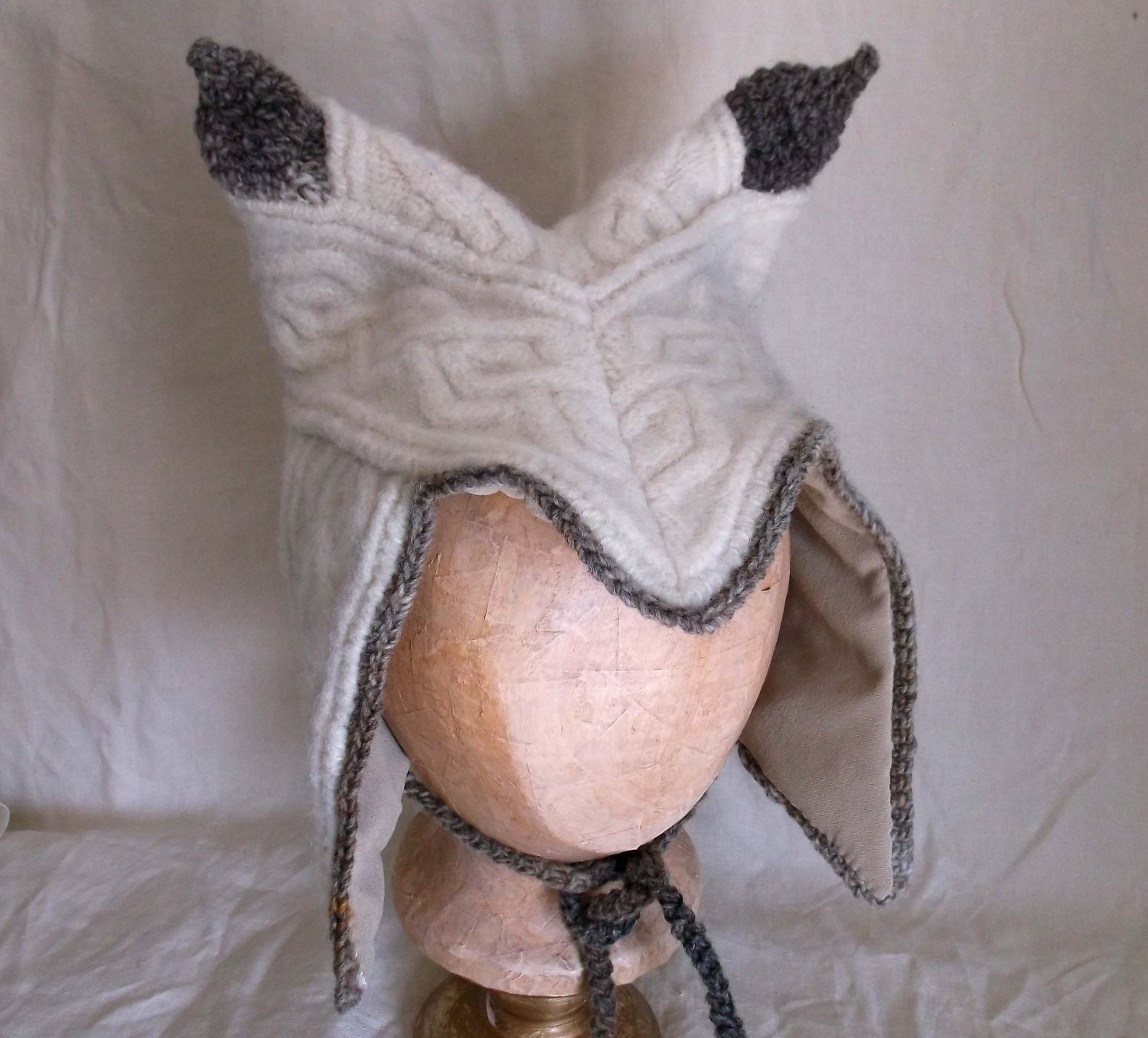 Wool Hat Lynx Shaman Hood