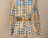 Vintage 70s blouse // geometric donut holes // blue brown print // abalone pearl buttons
