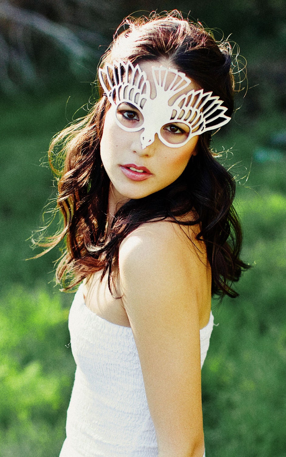 Bird leather cut out mask in white