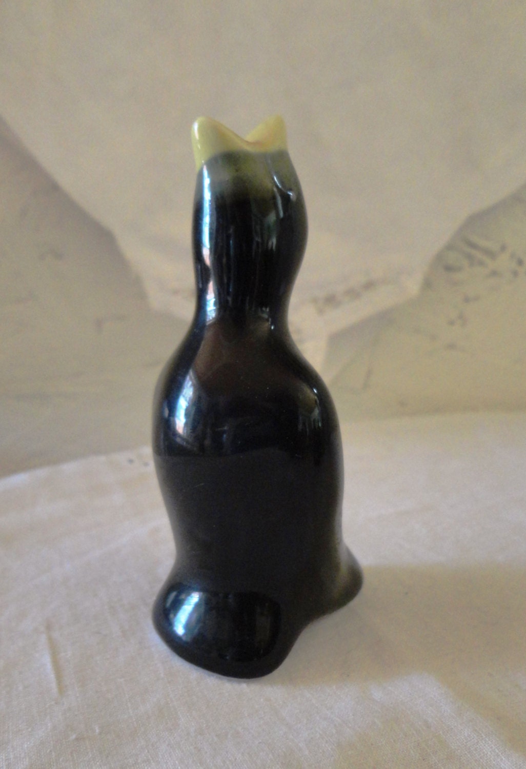Black Crow Ceramic Pie Bird