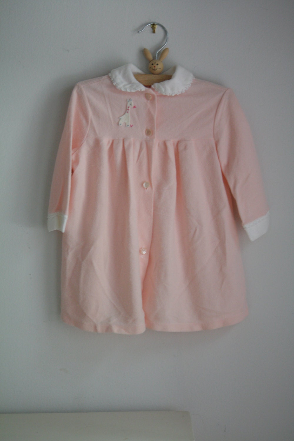 Vintage Soft Pink Giraffe Robe by Quiltex