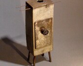 HAYAI - A Small Vase of Concrete and Iron