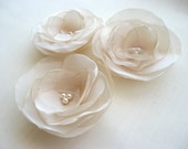 Ivory Rose Blossoms 3 Flowers