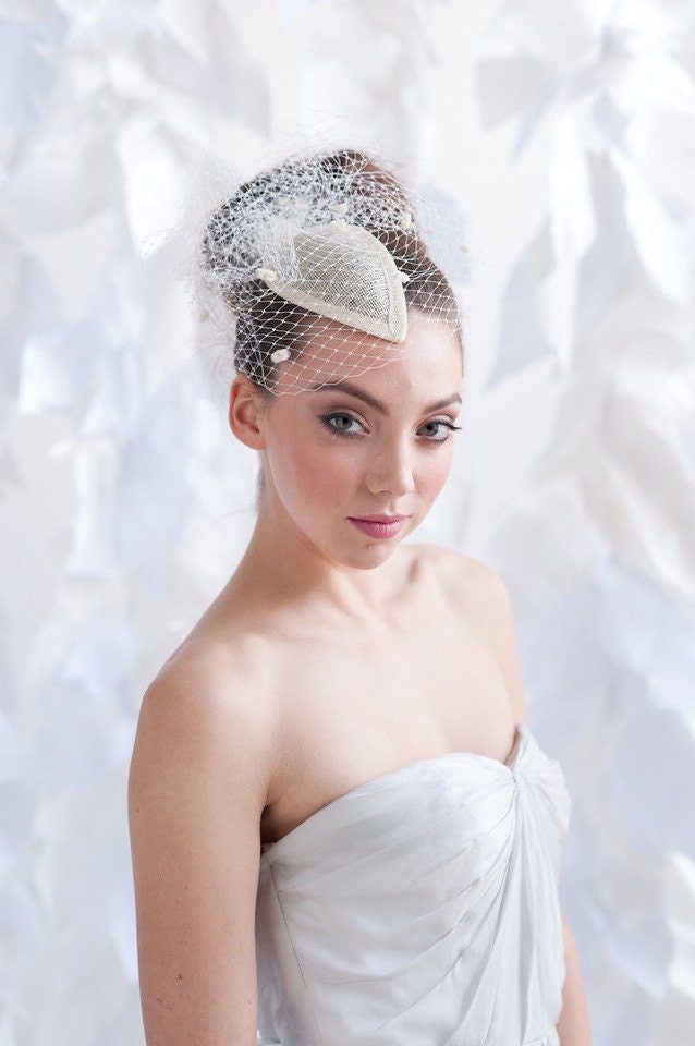 Chenille dot mini hat