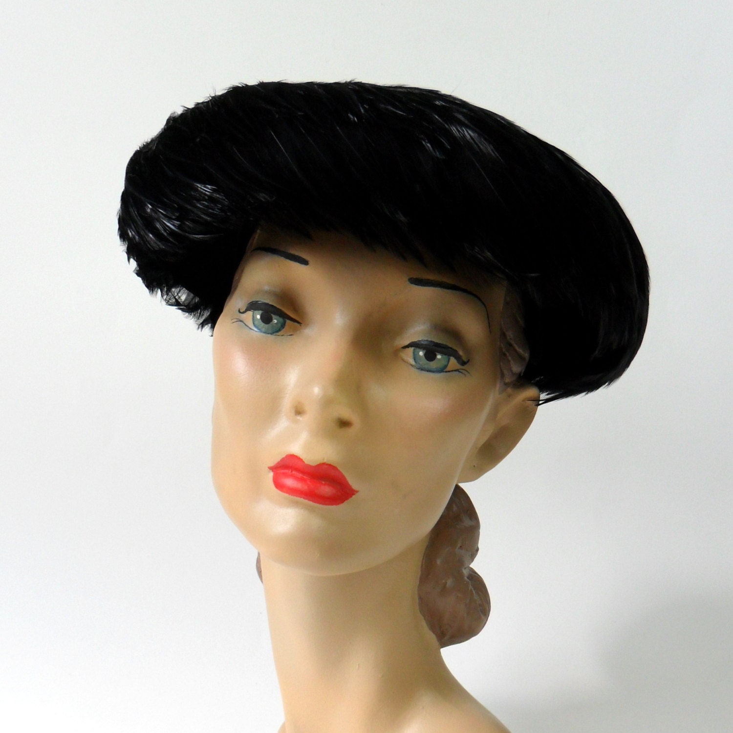 Ladies High Fashion Black Feather Hat 50s