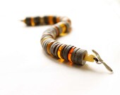 Honey Amber Grey Shell Bracelet Natural Earthy Eco Friendly Gemstone Bracelet Summer Fashion Jewelry Disk Chunky Toggle African Mother's day