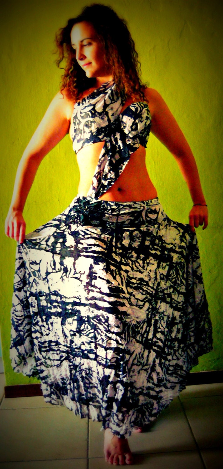 Sale 15% - Black and white symphony - belly dance costume