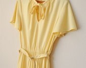 Vintage Light Yellow Pleated Dress with Bow M/L