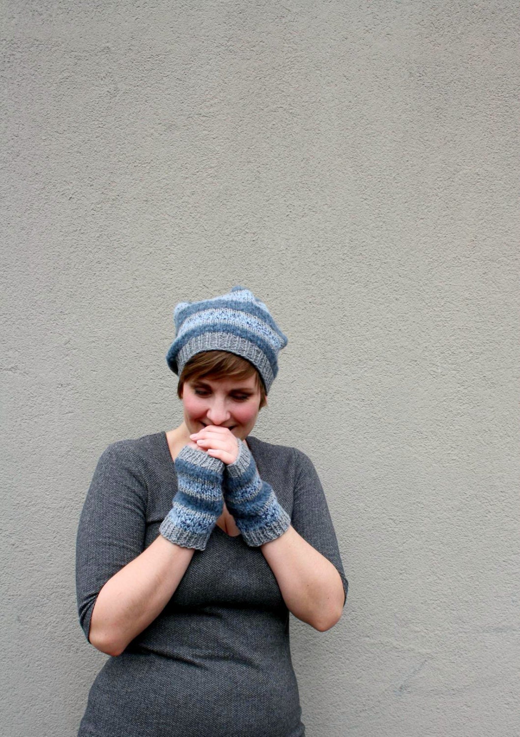 Stripe Fingerless Gloves, Blue Patchwork Gloves, Hand Knitted Gloves, Men and Women - Blue, Gray melee