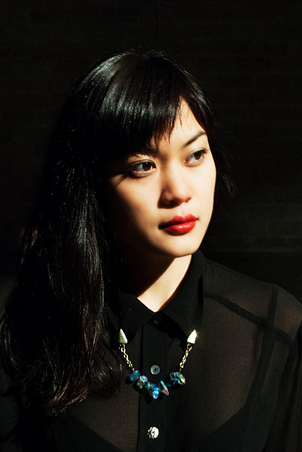 Space Rocks Crystal Collar Clips - Summer Festival Wear - Indigo, Gold or Silver, Pyramid Stud
