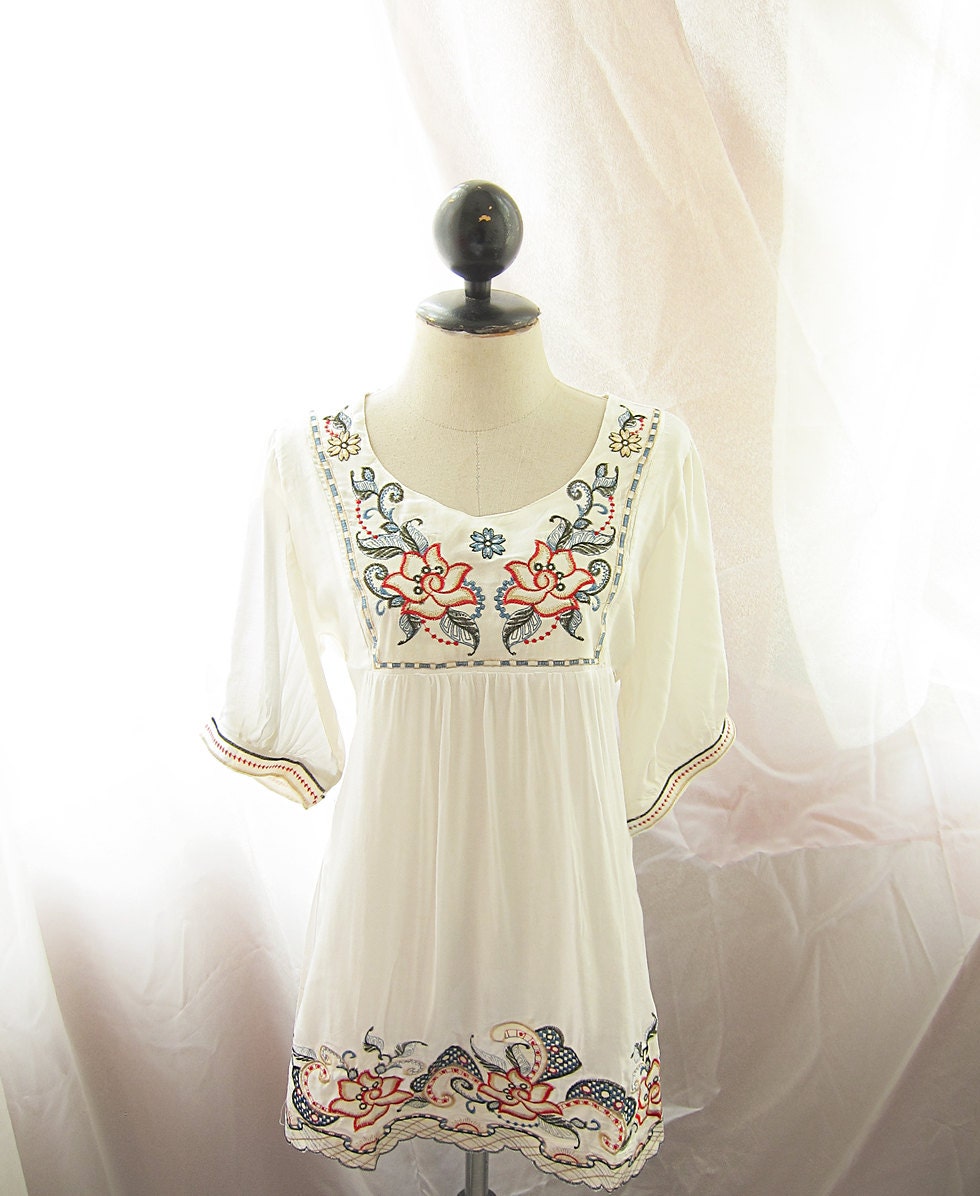 White Bohemian Lotus Hippie Gypsy Spanish Seville Exotic Mexican Embroidered Indie Morrocan Moorish Spring Motif Cotton Kaftan Tunic Dress
