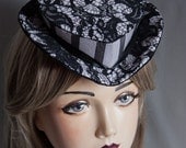 Cunene Heart shaped victorian headpiece, pale pink and black lace