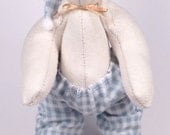 Sleepy Artist Bear - White 15cm