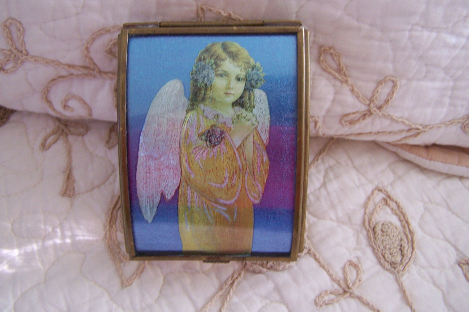 Vintage 1993 "VIA VERMONT GLASS" Domed  Angel Top Trinket Box  Made in Mexico
