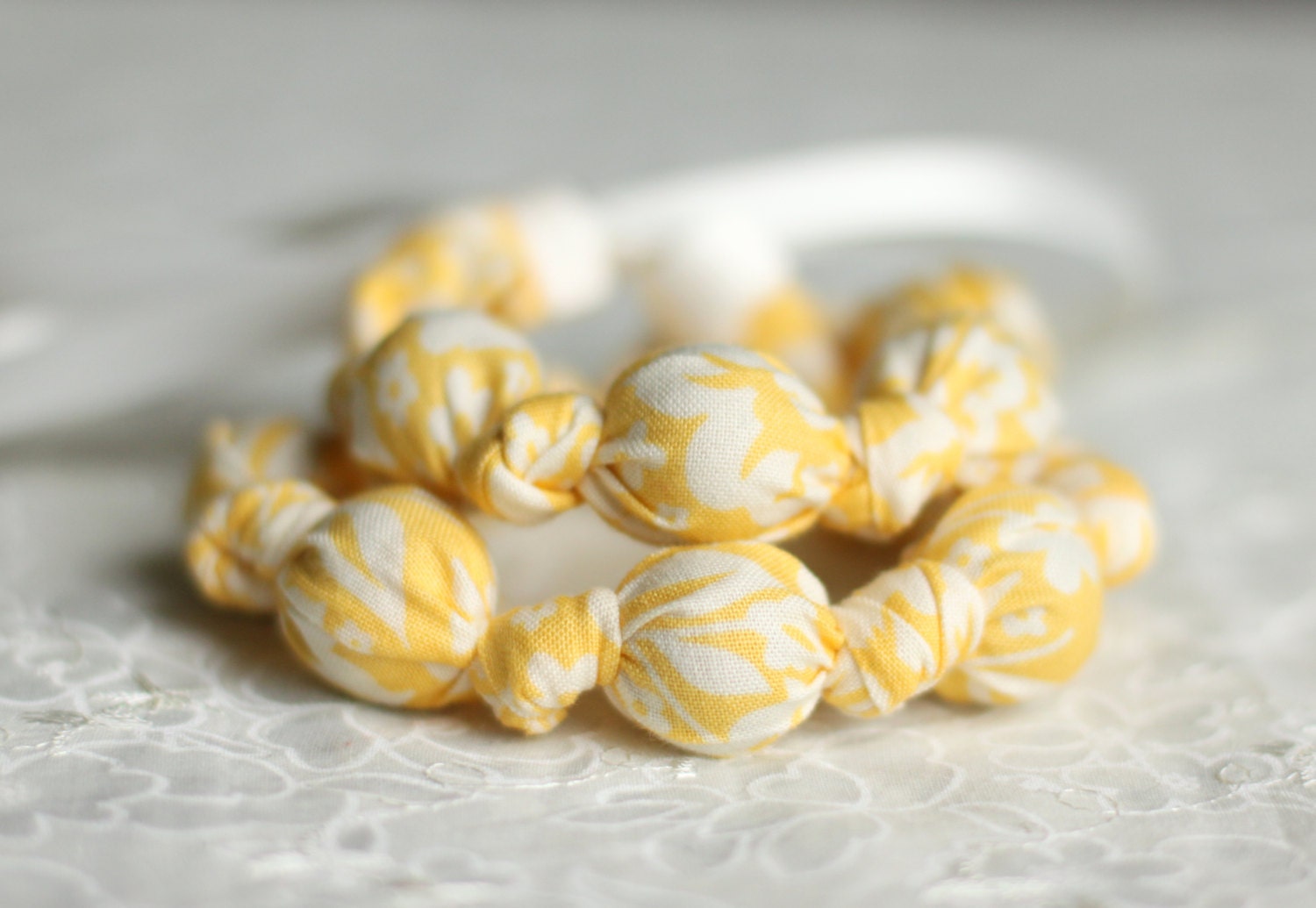 Yellow Teething Necklace, Breastfeeding Nursing Necklace, Babywearing/Fabric Necklace, Baby Teether, Chew Beads
