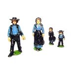 Vintage Cast Iron Toy Amish Figurines Family of 4