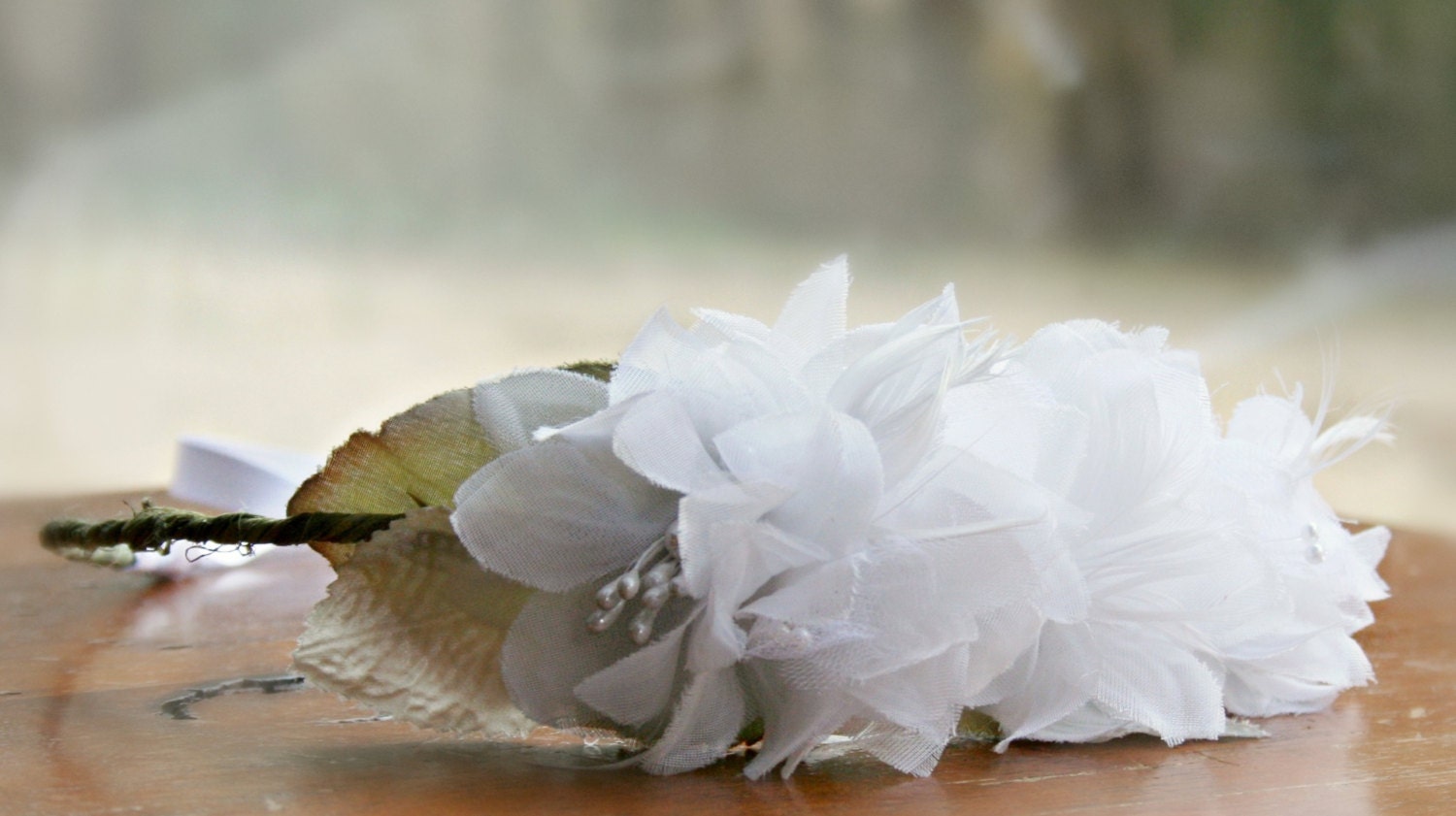 White Flower Crown, Wedding Hair Piece, Woodland Headband, Bridal Hair Wreath, Bridal Hair Accessories