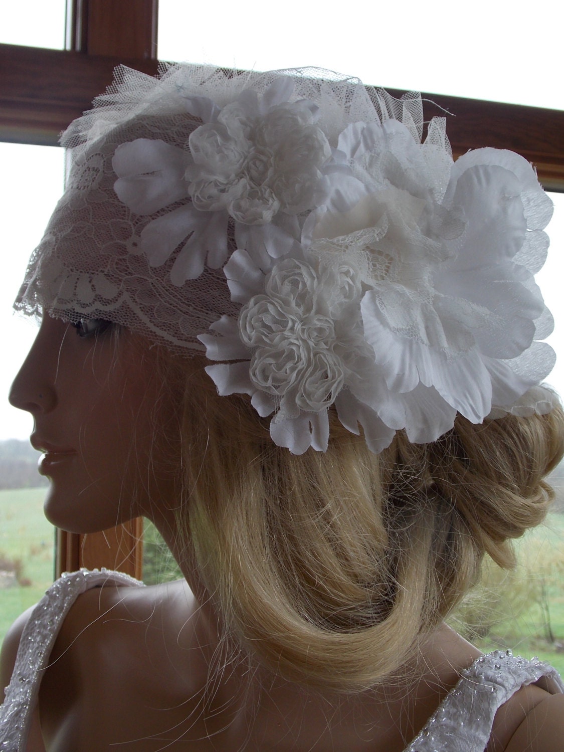 Wedding dress headpeice 1920s flapper Great gatsby headpeice cloche veil