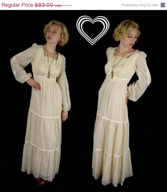 SALE vintage 70s nude ROMANTIC lace empire MAXI Dress corset xs/s hippie festival