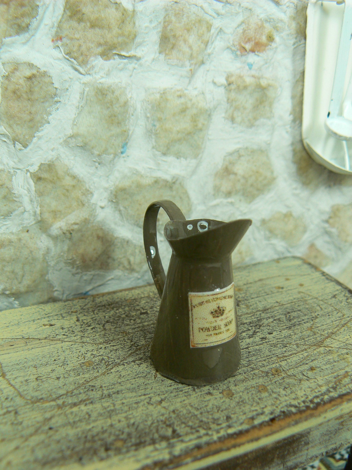 Jug enameled miniature dollhouse