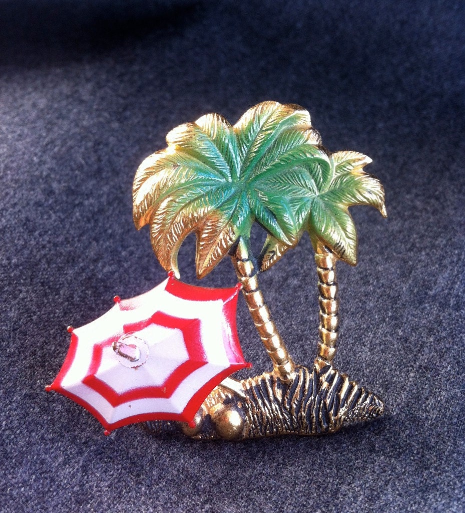 Vintage 1940s Palm Tree Brooch Umbrella Hawaii Island Tropical Beach