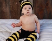 Bumble Bee Crocheted Hat, Diaper Cover and Leg Warmers - Photo Prop Set - Available in Newborn to 12 Months