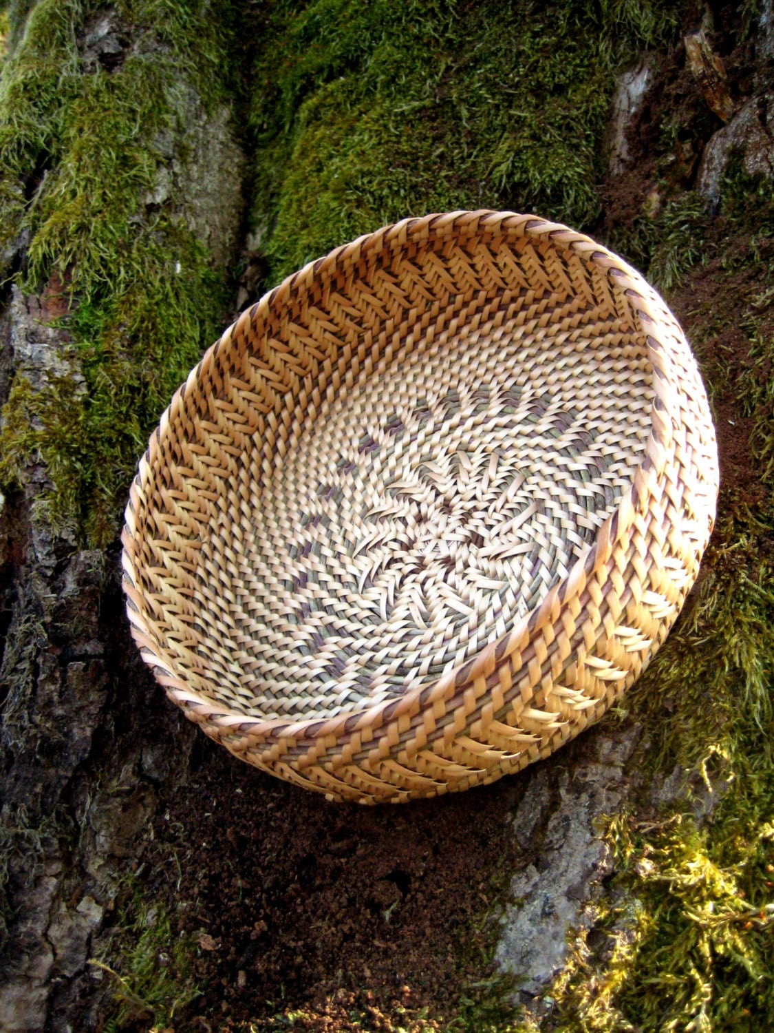 Woven basket Wicker basket Rustic table centerpiece Eco gift home decor Natural breakfast table accessory Breadbasket