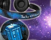 Doctor Who headphones earphones hand painted - galaxy - Tardis - Dalek - blue - purple - space - cosmic