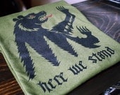 Game of Thrones House Mormont of Bear Isle Sigil // Here We Stand // Unisex tee shirt