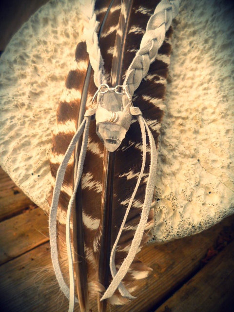 Rumeltha - Natural RAW Clear Quartz Leather Necklace