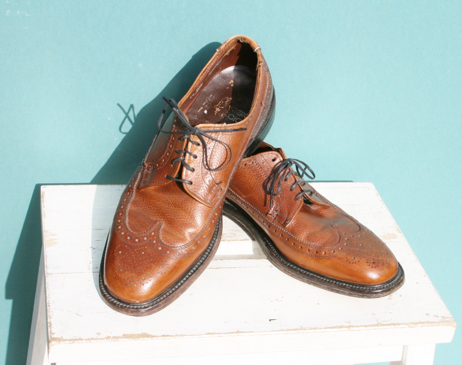 Iconic Vintage Brown Leather Oxford Brogue Shoes - UK Mens 8.5 - EU 43 - USA 9