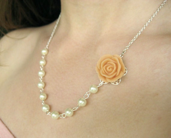 Customizable Bridesmaid Necklace - flower, choose your color, pearls, rose, pink, teal, yellow, green, blue