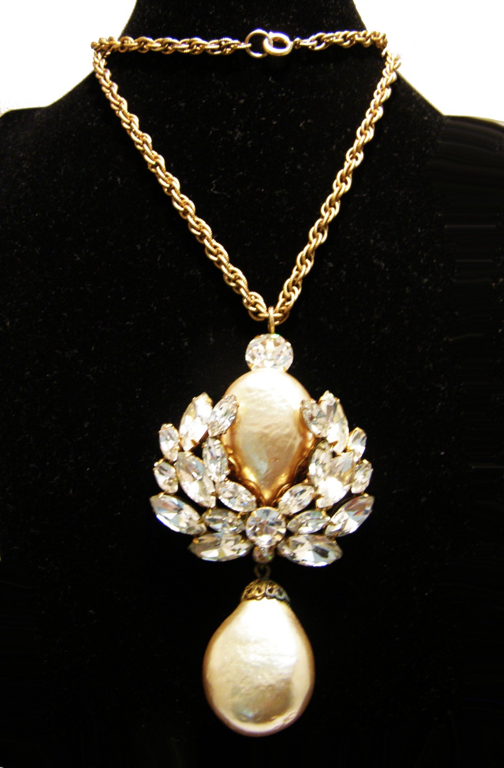 Rare Vintage Regency Pearl and Rhinestone Necklace