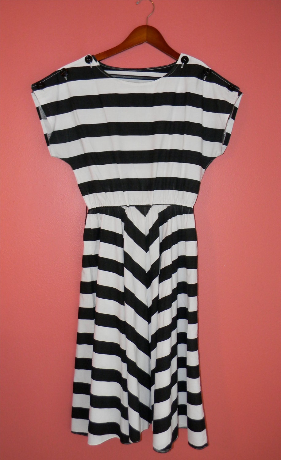 Vintage Dress Late 70s Early 80s Graphic Black and White Dress Secretary Day Summer Striped Dress