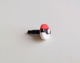 Pokeball Jack Plug phone accessory
