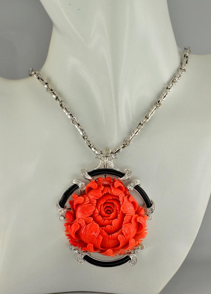 Magnificent natural salmon red carved coral flower onyx and diamond rare retro necklace