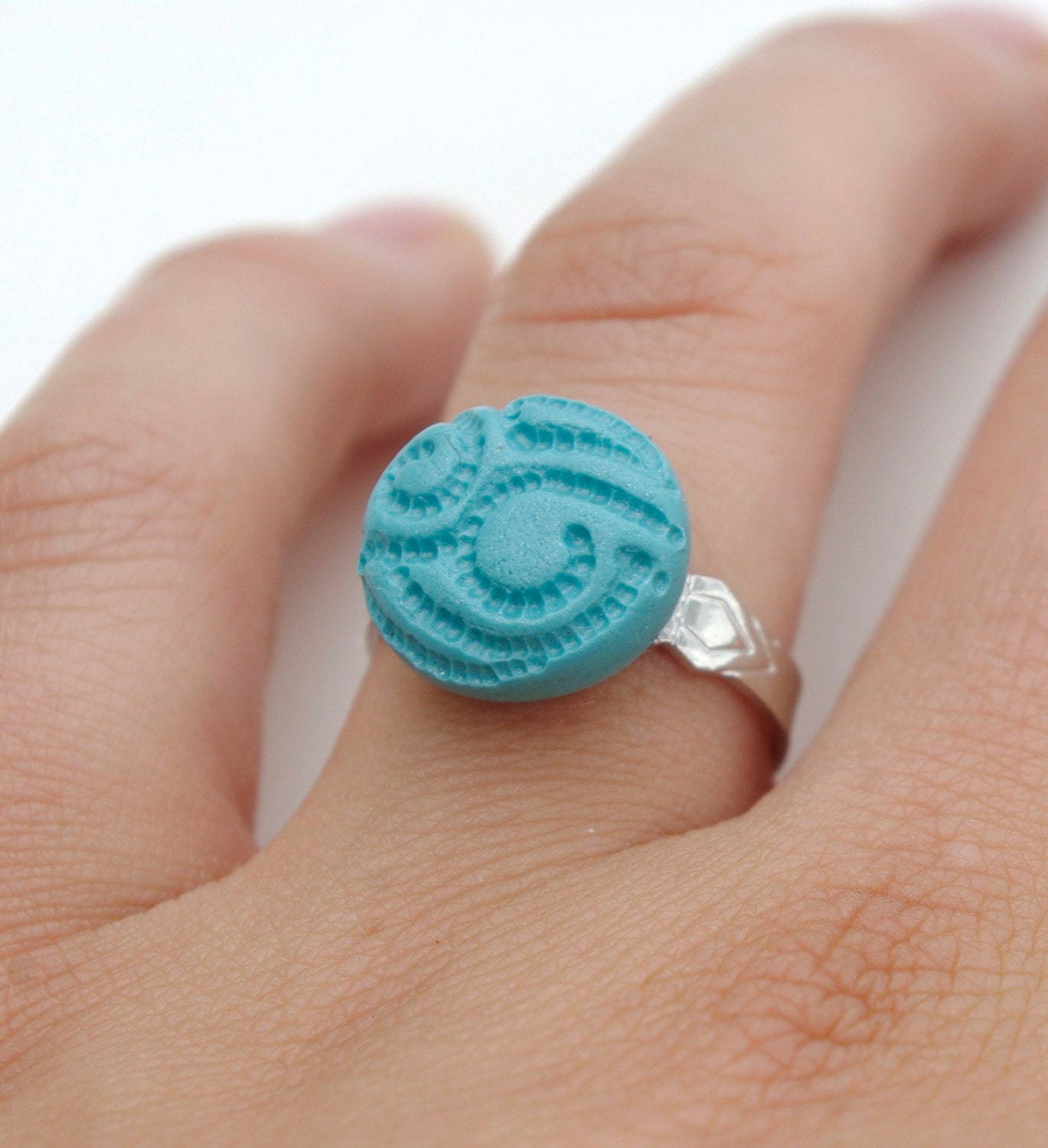 ocean blue polymer clay ring - original Emsawhatsy 'Anita' pattern.