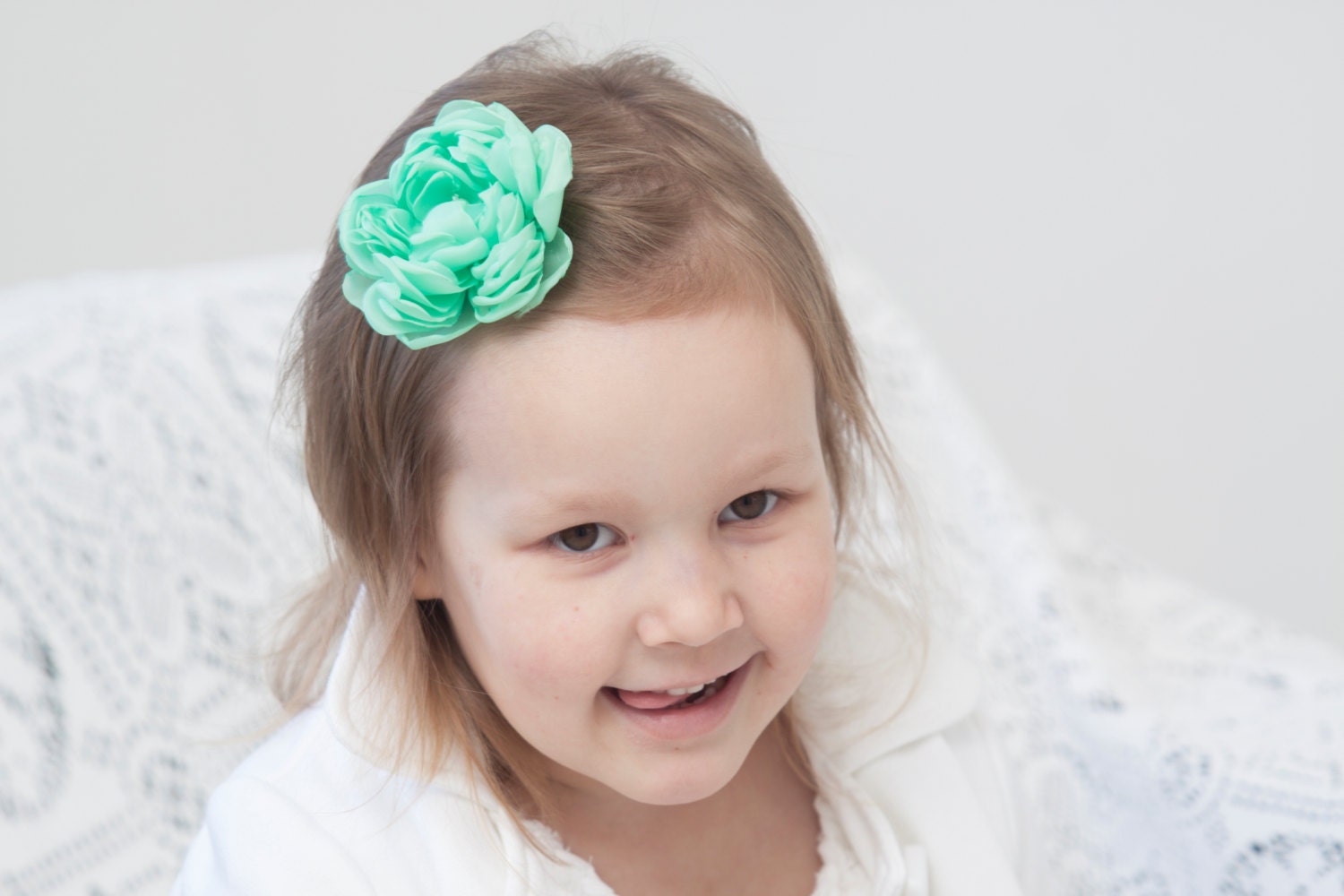 Mint green fabric flower bobby pin, flower girl hair clips, floral hair accessories