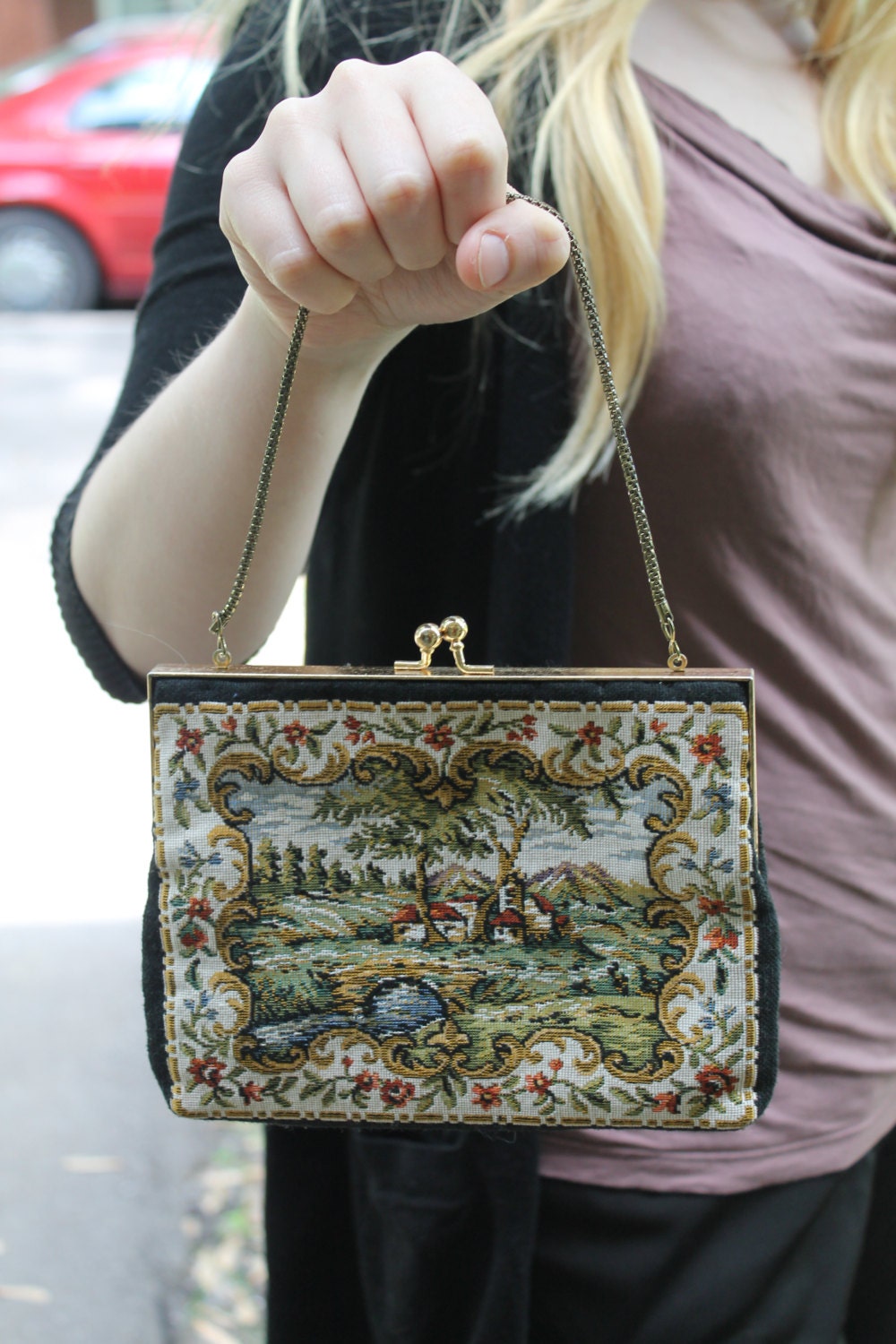 Vintage Tapestry Purse/ Hong Kong Purse/ Petit Point Purse/ Handmade Bag/ Cloth 1960s Bag by Du Val