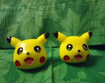 Pika-Earrings: Studs