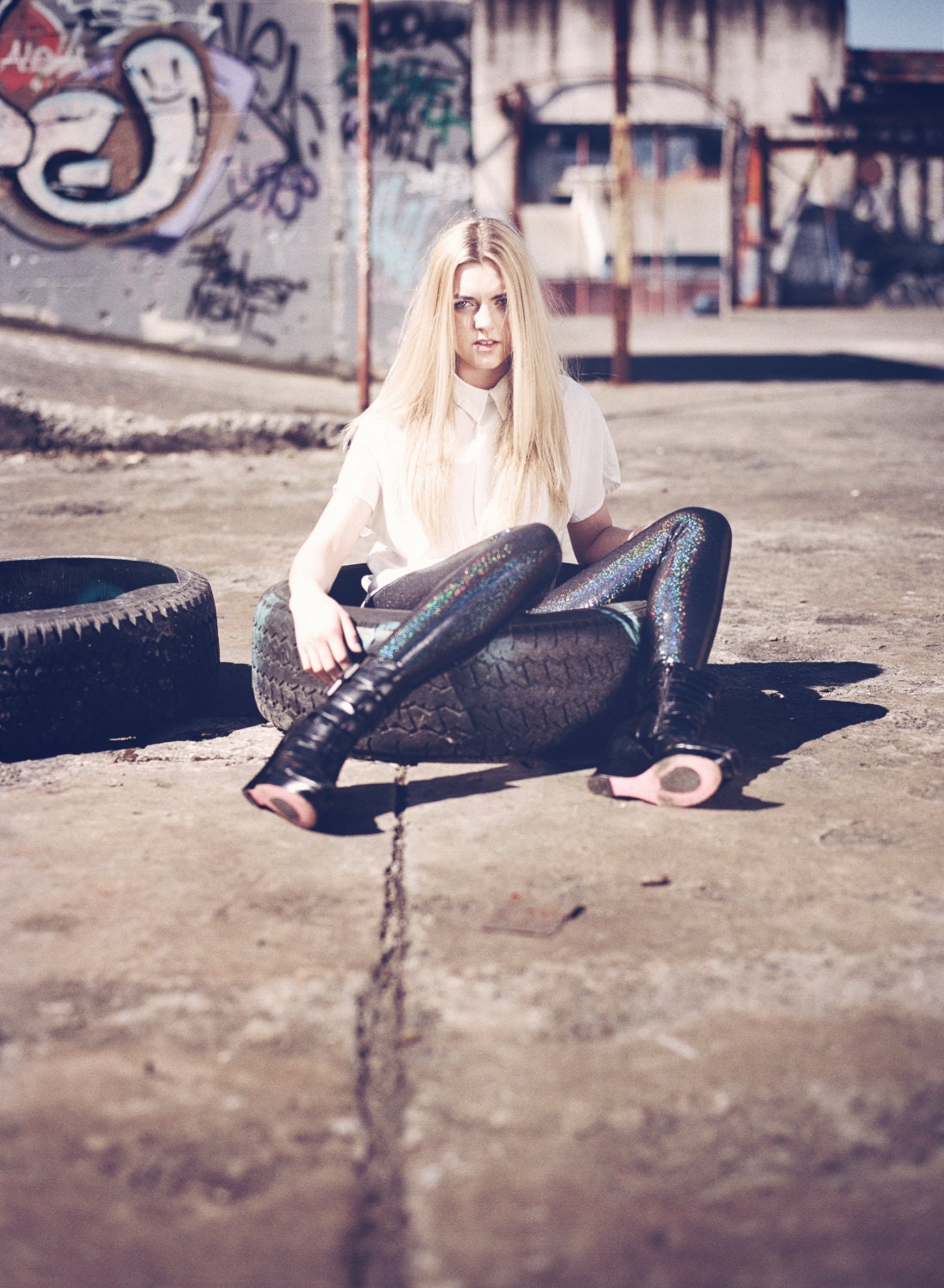 Holographic silver leggings - shiny metallic liquid rainbow space blacks, street fashion soft grunge