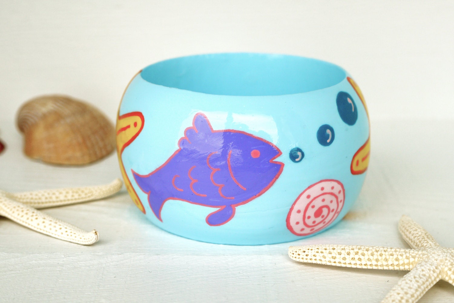 Under the Sea - hand painted wooden summer beach bangle bracelet with fishes, starfishes and shells fitting to wooden clogs