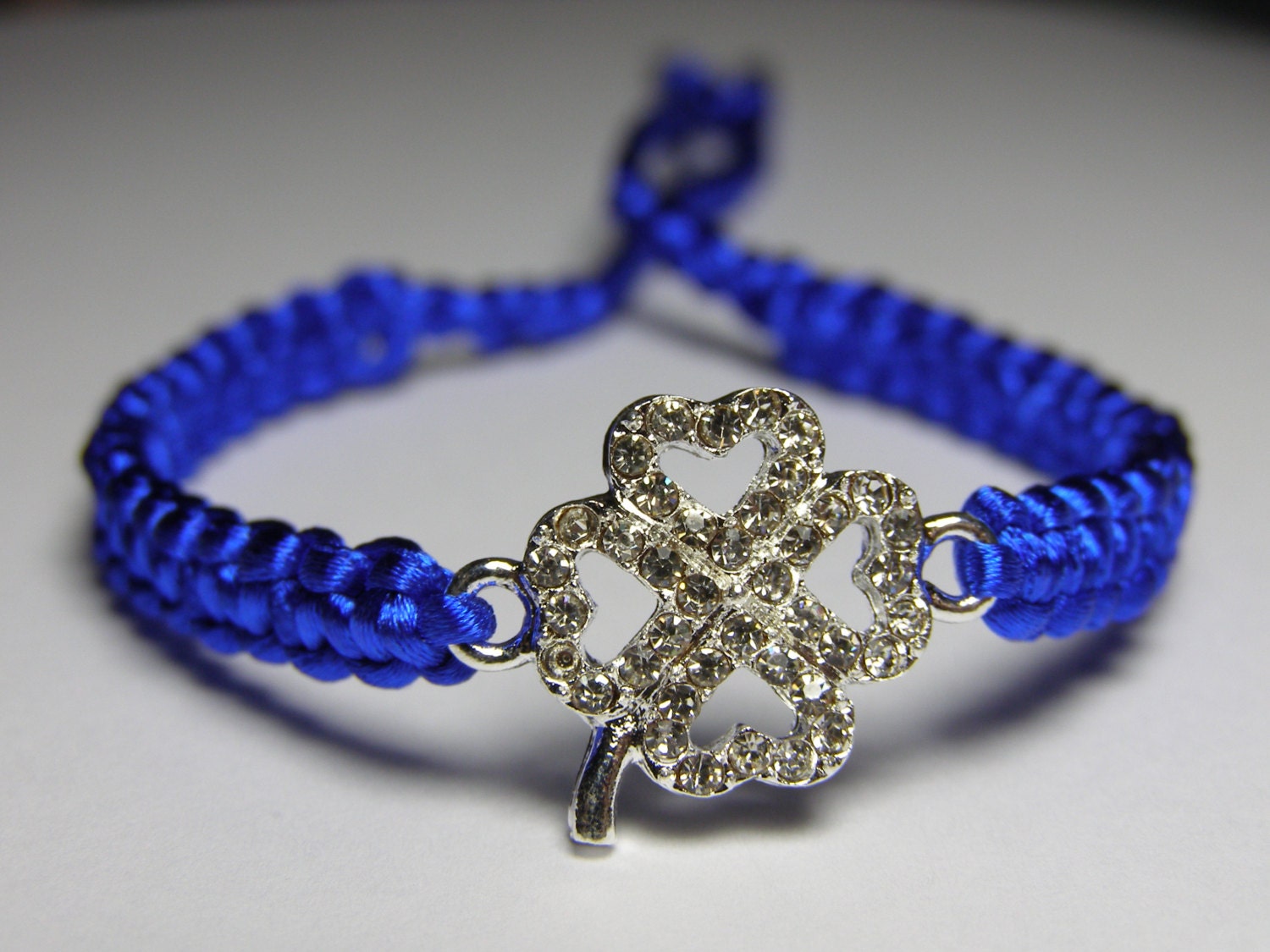 Clover bracelet for good luck with rhinestones
